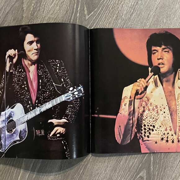71-(VC) Vintage. Collectible. Elvis. Special TV Edition. Photo Album.Rare. - Picture 4 of 5